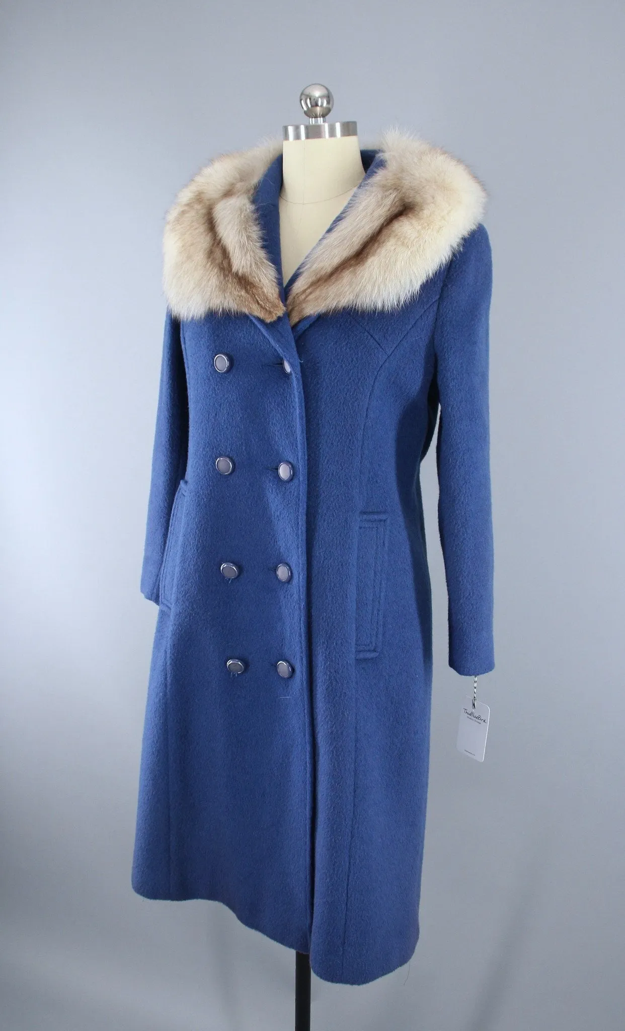 1960s Vintage Windsor Blue Wool Coat with Fox Fur Collar