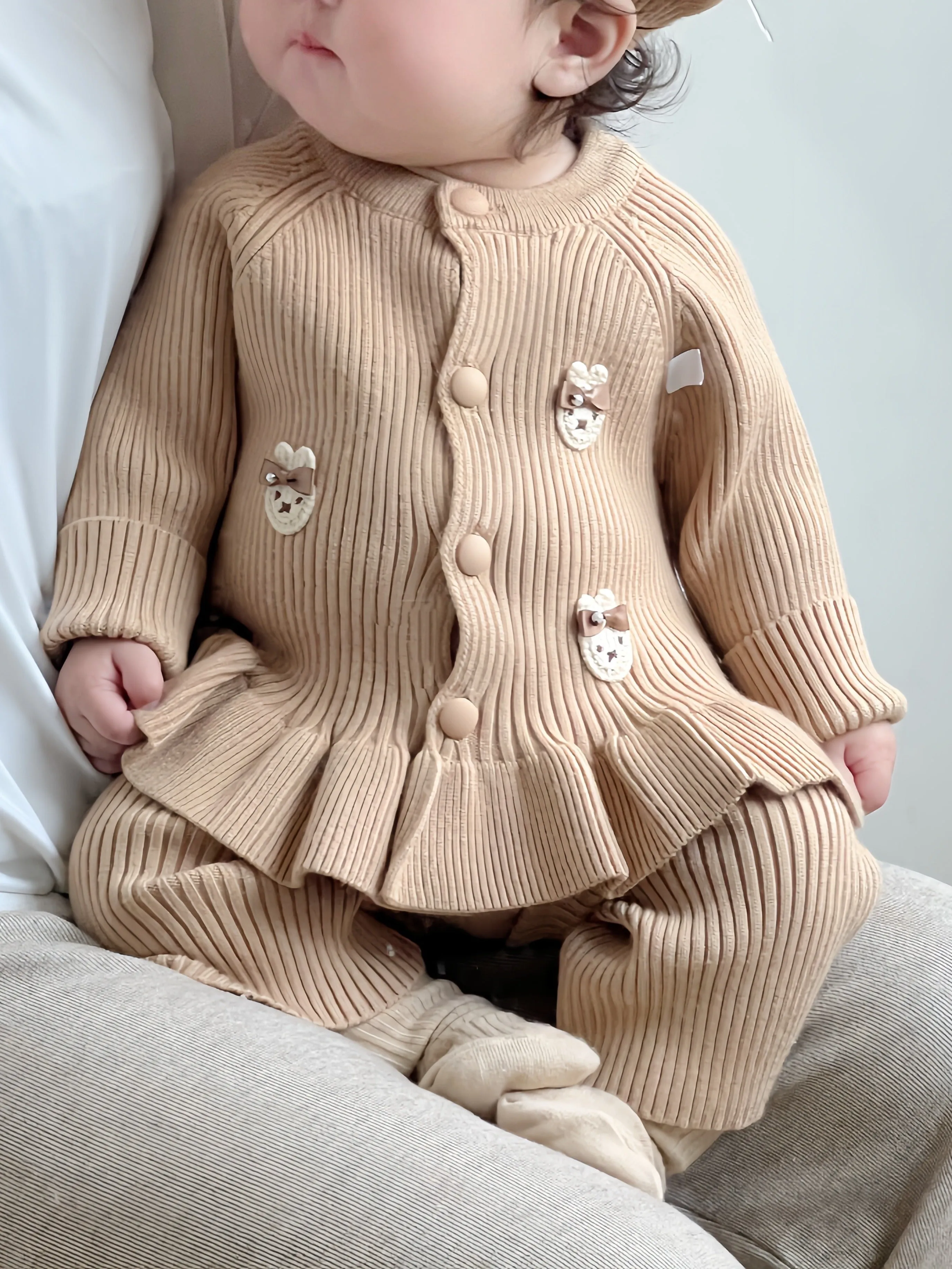 2pcs Baby's Adorable Bear Patchwork Ruffled Sweater Cardigan & Casual Knitted Pants, Toddler & Infant Girl's Clothing Set For Fall Winter