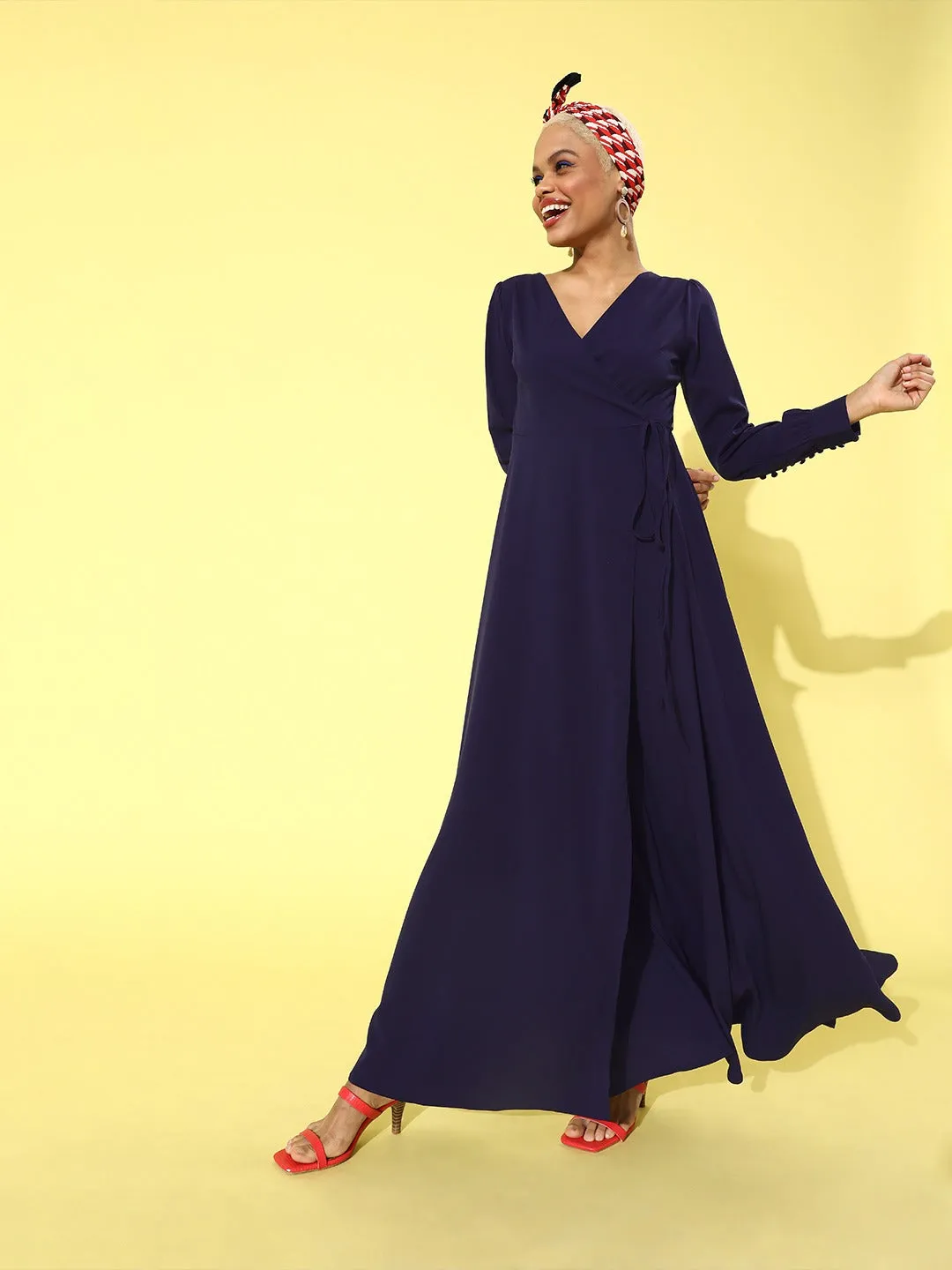 Berrylush Women Solid Navy Blue V-Neck Cuffed Sleeves Maxi Dress