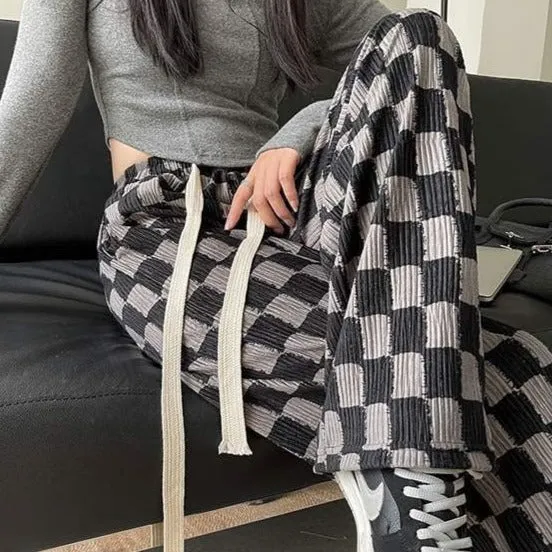 Checkered Skater Ribbed Loose Pants