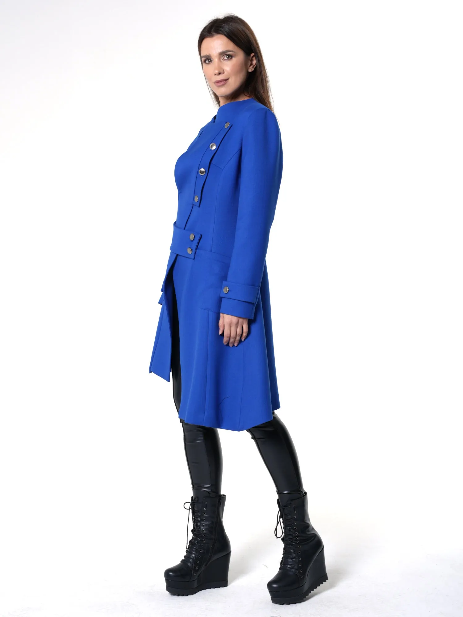 Elegant Coat With Metallic Buttons