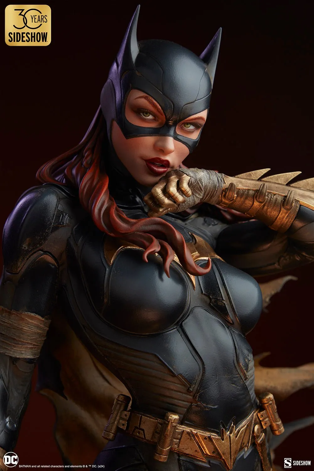 PRE-ORDER: Sideshow Collectibles DC Comics Batgirl Premium Format Figure