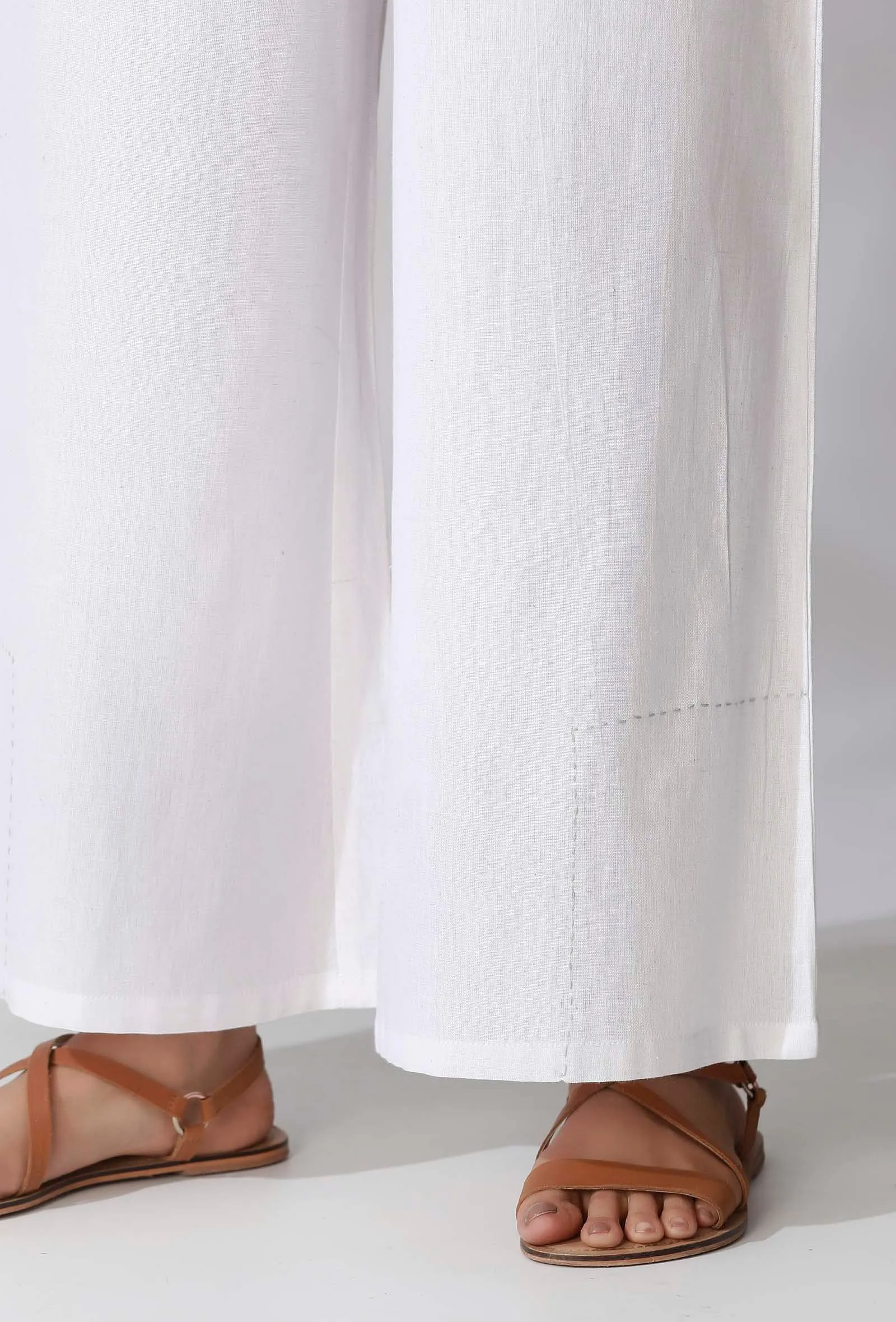 White Cotton Pants With Side Wide Pockets