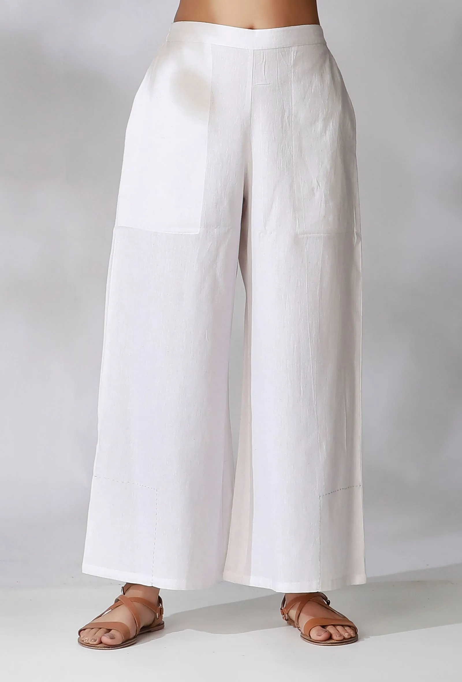 White Cotton Pants With Side Wide Pockets