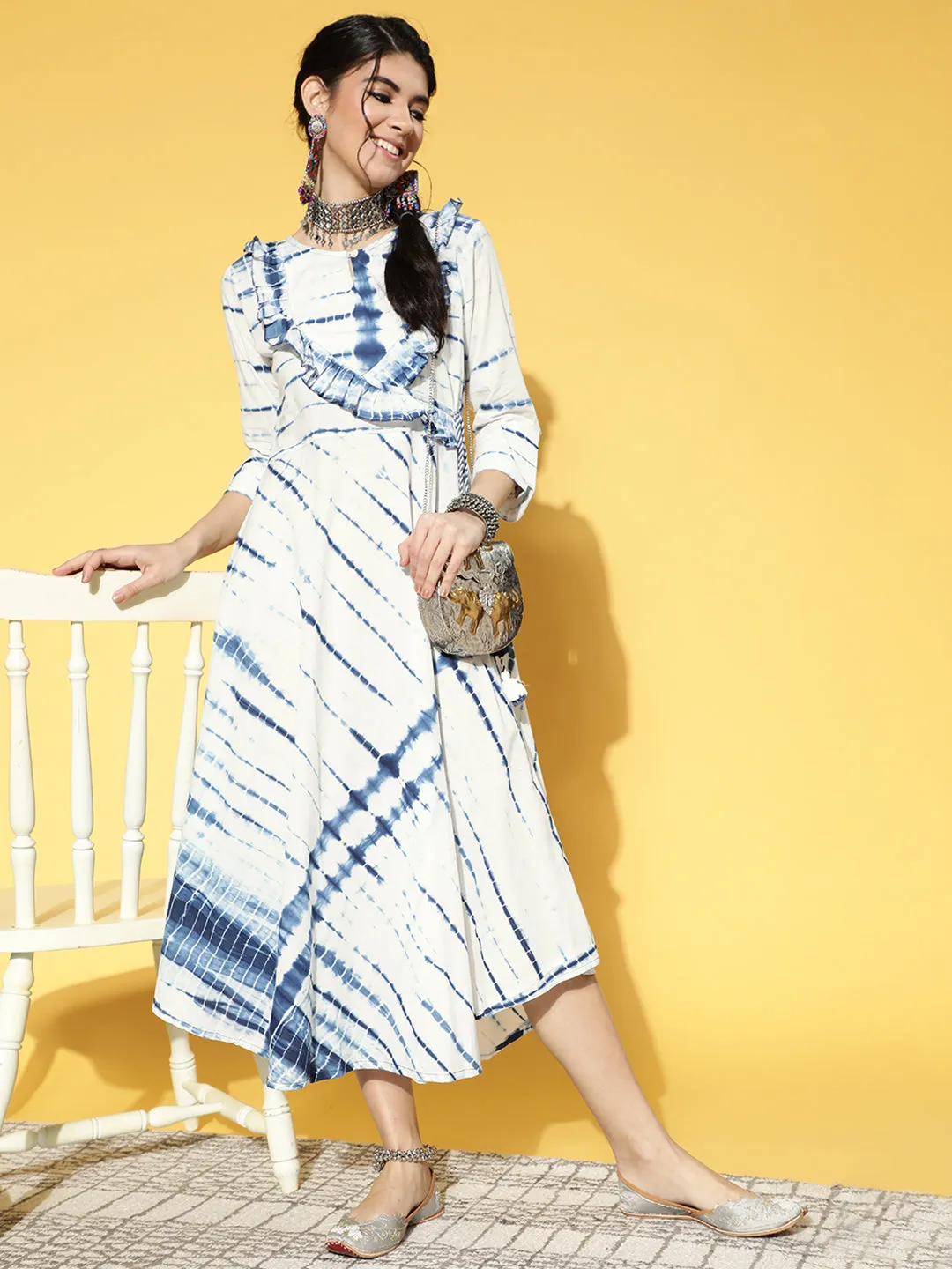 Women White & Blue Tie And Dyed Pure Cotton Fit & Flare Dress